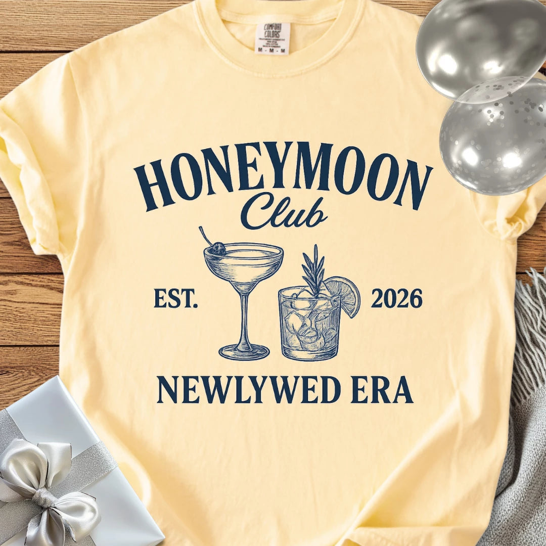 Honeymoon Club, Newlywed Era, Est. 2026 T-Shirt