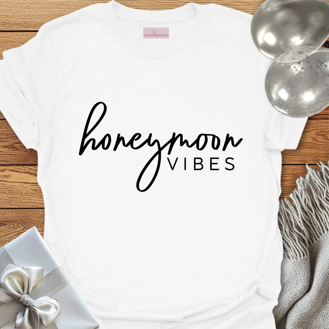 Honeymoon Vibes - Honeymoon T-Shirt