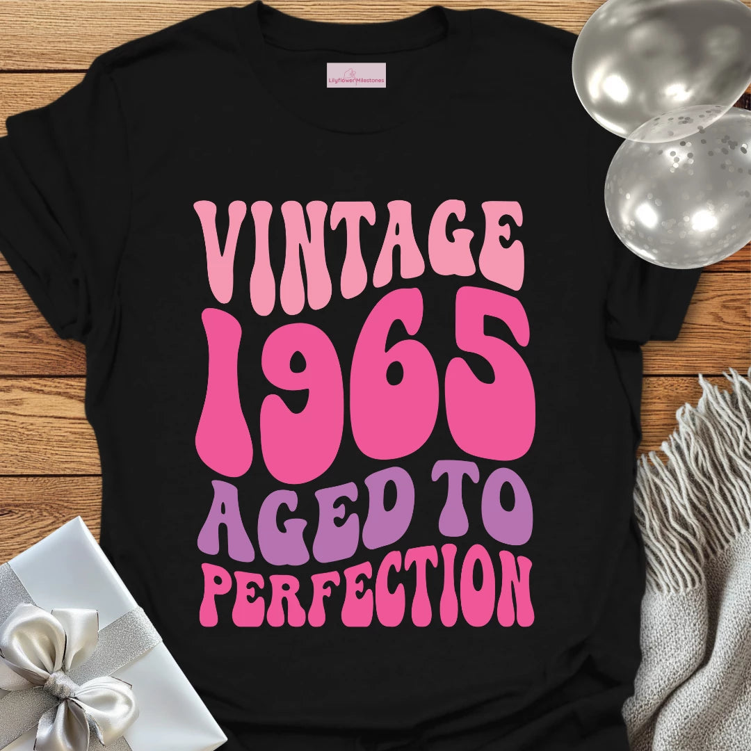 Vintage 1965, Aged to Perfection (Retro) - 60th Birthday T-Shirt