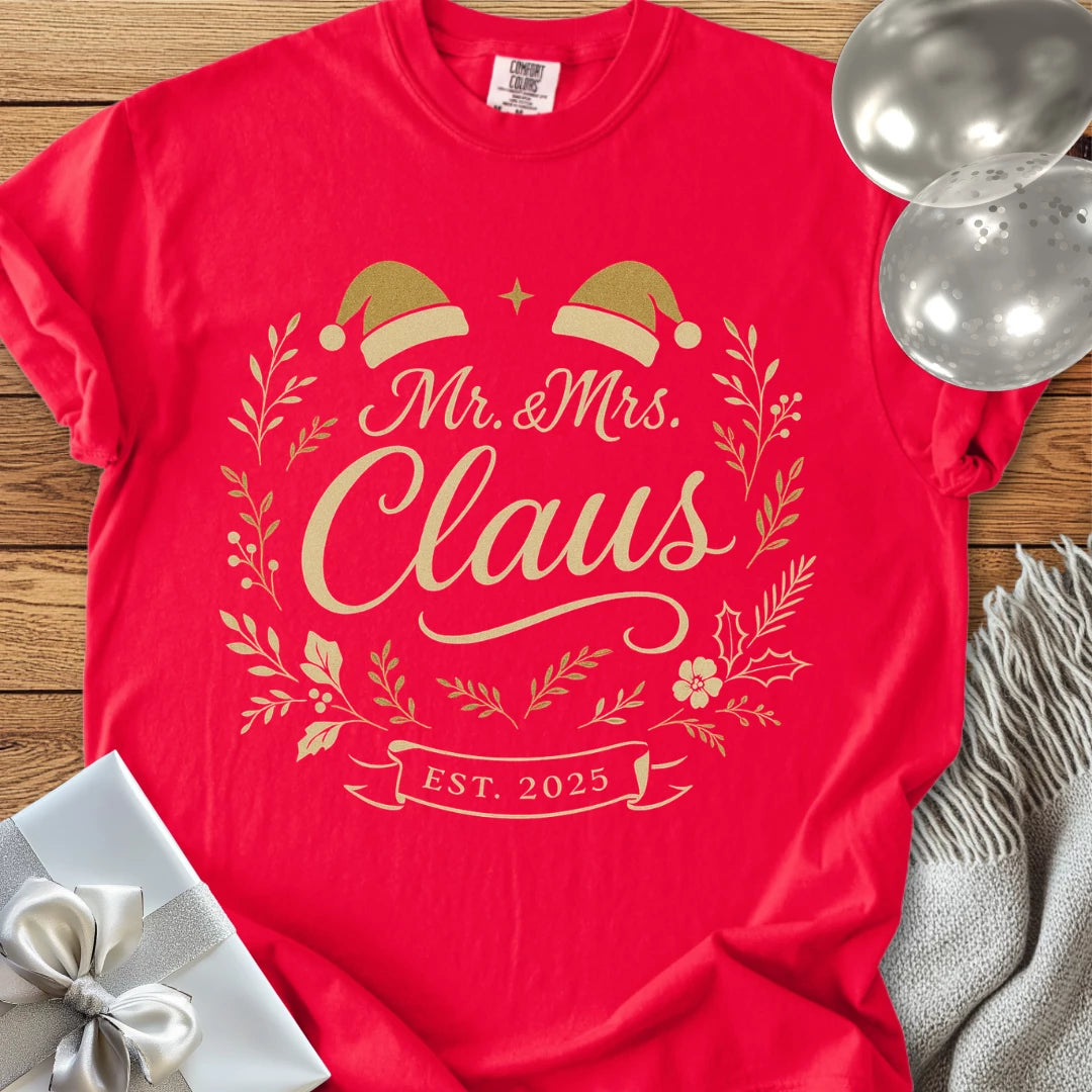 Mr & Mrs Claus, Est 2025 - Premium Wedding T-Shirt