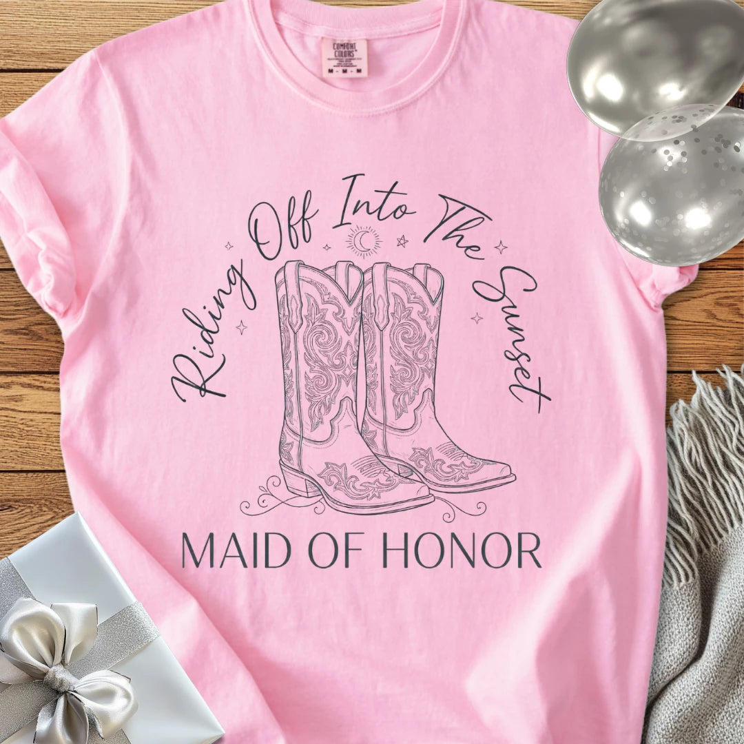 Maid of Honor, Riding Off Into the Sunset - Premium Wedding T-Shirt