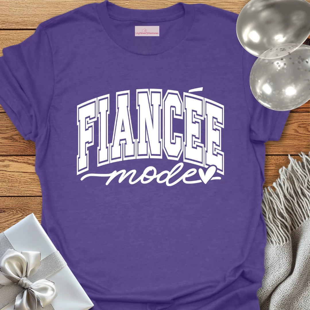 Fiancee Mode - Wedding T-Shirt