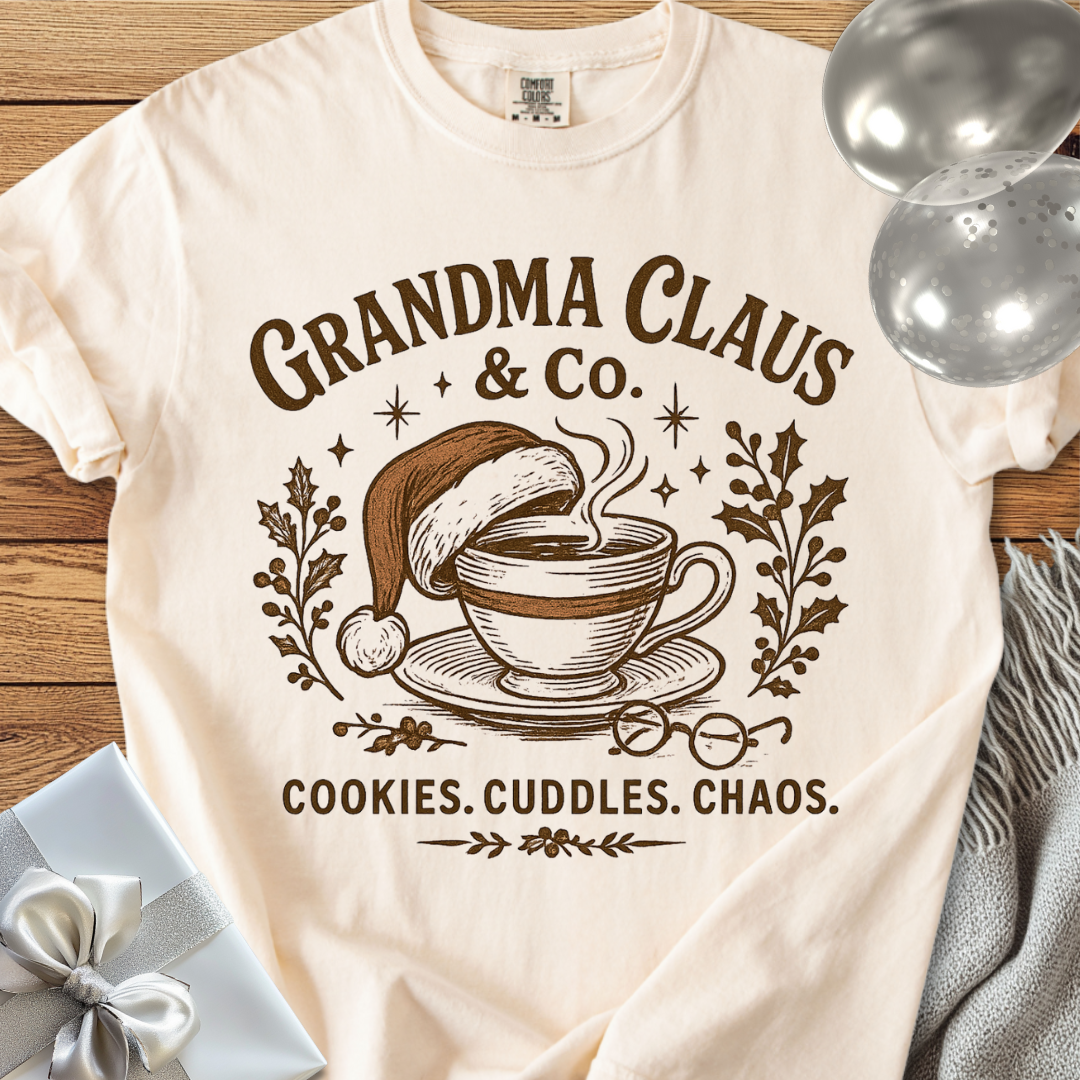 Grandma Claus & Co. Cookies. Cuddles. Chaos - Premium Christmas T-Shirt