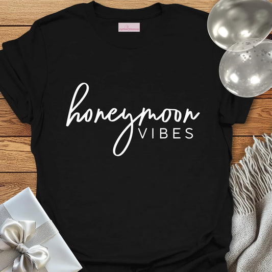 Honeymoon Vibes - Honeymoon T-Shirt