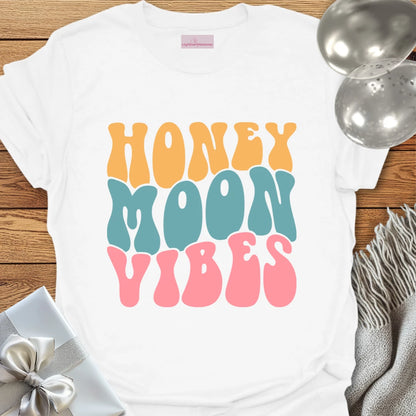 Honeymoon Vibes T-Shirt (Retro)