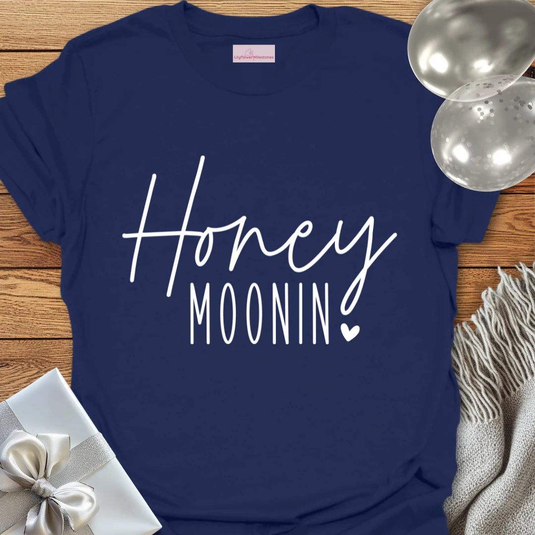 Honeymoonin T-Shirt (Hearts)
