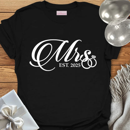 Mrs, Est 2025 - Wedding T-Shirt