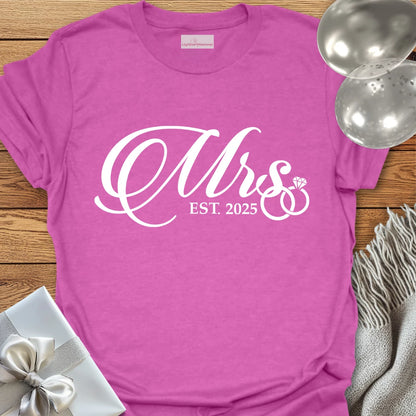 Mrs, Est 2025 - Wedding T-Shirt