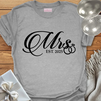 Mrs, Est 2025 - Wedding T-Shirt
