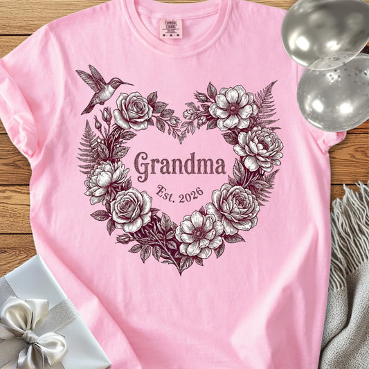 Grandma, Est 2026 - Premium New Baby T-Shirt