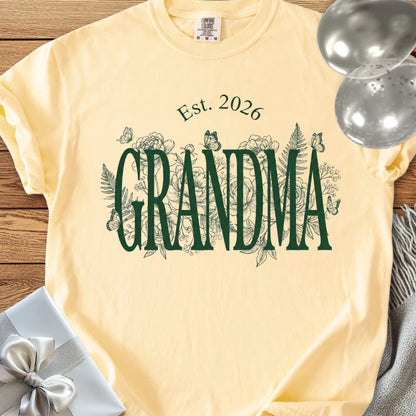 Grandma, Est 2026 - Premium New Baby T-Shirt