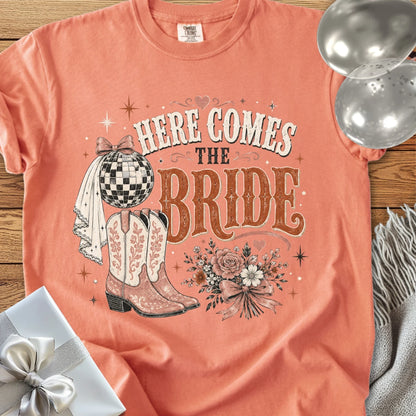 Here Comes the Bride - Premium Western Wedding T-Shirt