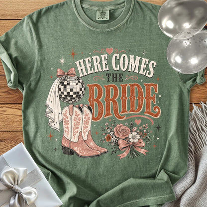 Here Comes the Bride - Premium Western Wedding T-Shirt