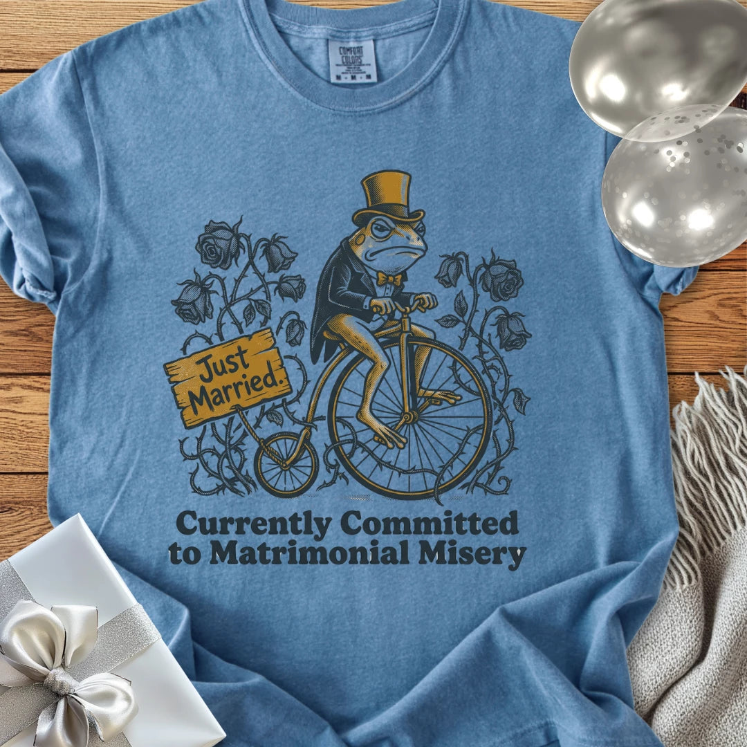 Just Married - Premium Wedding T-Shirt