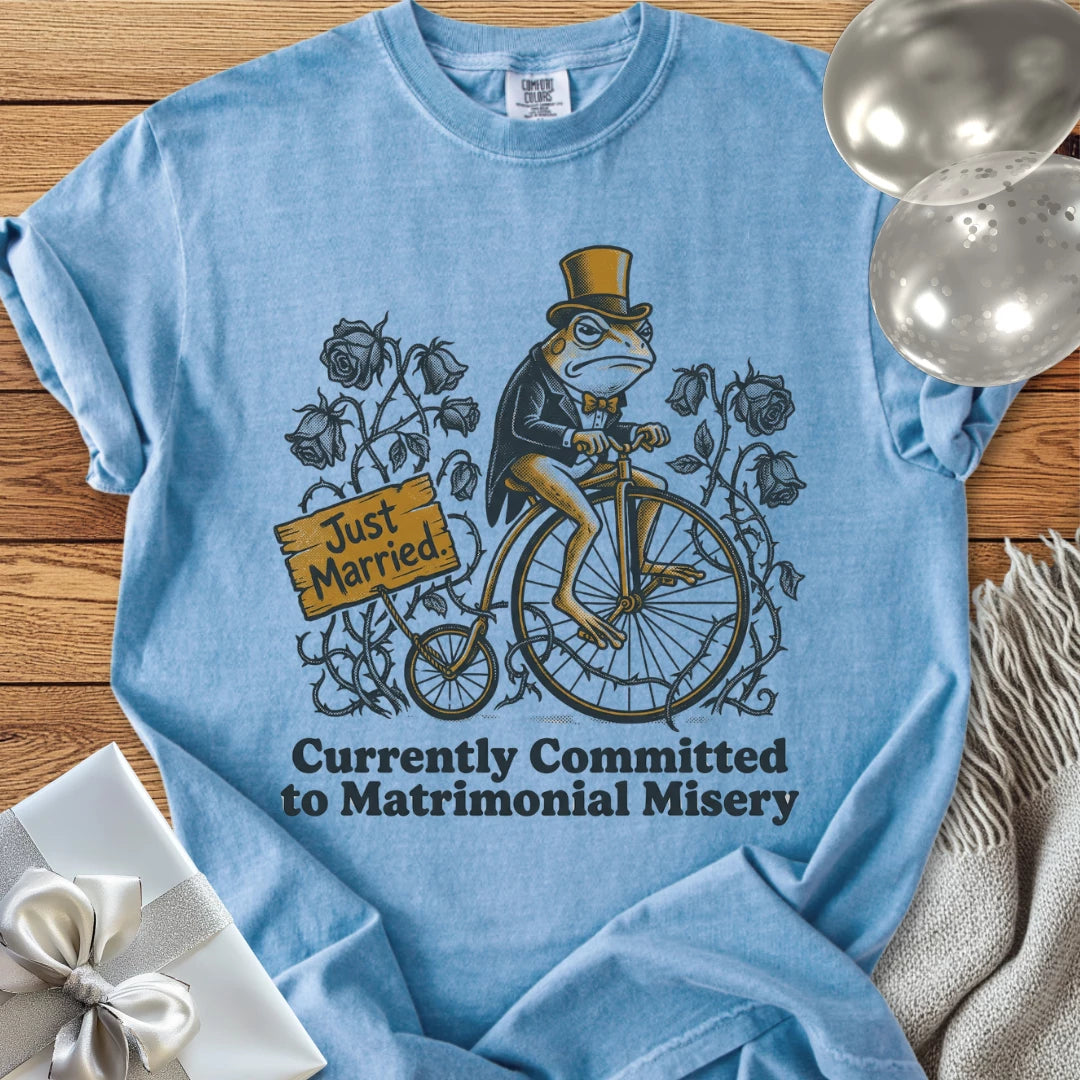 Just Married - Premium Wedding T-Shirt