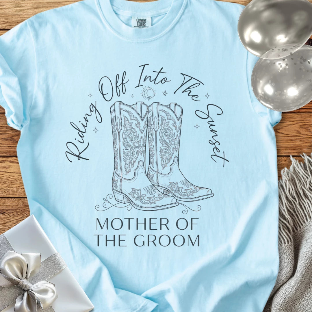 Mother of the Groom, Riding Off Into the Sunset - Premium Wedding T-Shirt