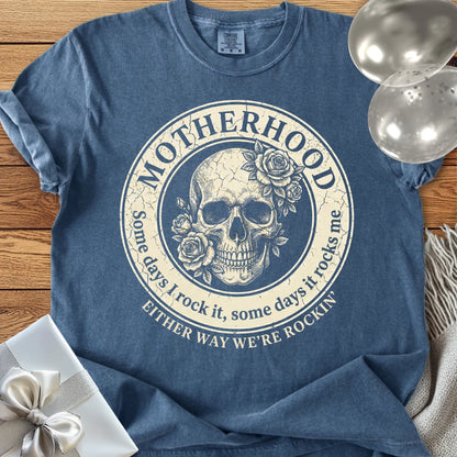 Rockin' Motherhood - Premium T-Shirt