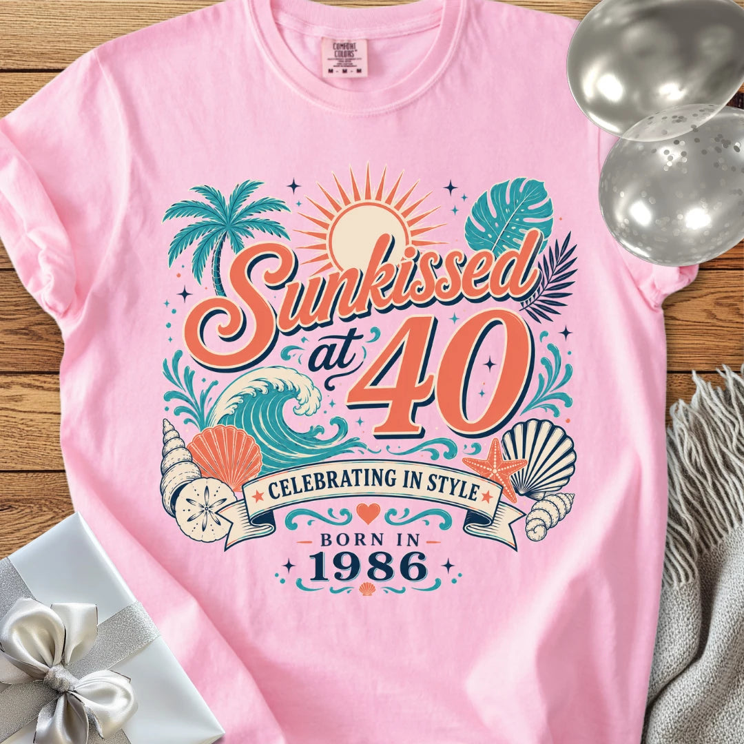 Sunkissed at 40, Celebrating in Style, Born in 1986 - Premium 40th Birthday T-Shirt