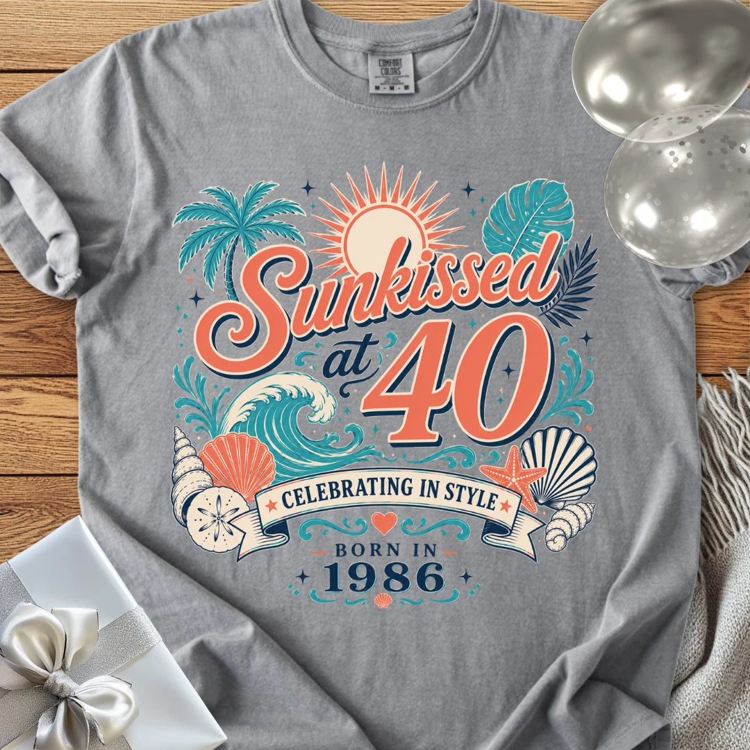 Sunkissed at 40, Celebrating in Style, Born in 1986 - Premium 40th Birthday T-Shirt