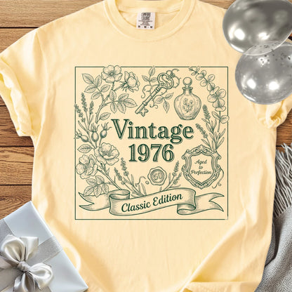 Vintage 1976, Aged to Pefection - Premium 50th Birthday T-Shirt