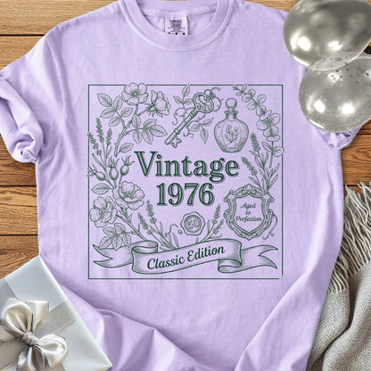 Vintage 1976, Aged to Pefection - Premium 50th Birthday T-Shirt