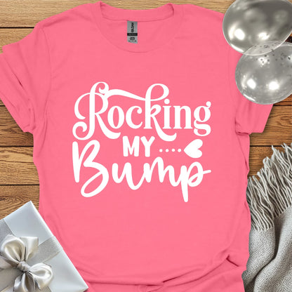 Rocking My Bump (heart) - Pregnancy T-Shirt
