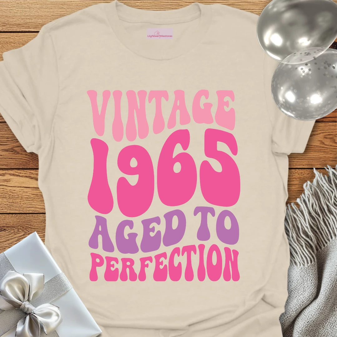 Vintage 1965, Aged to Perfection (Retro) - 60th Birthday T-Shirt