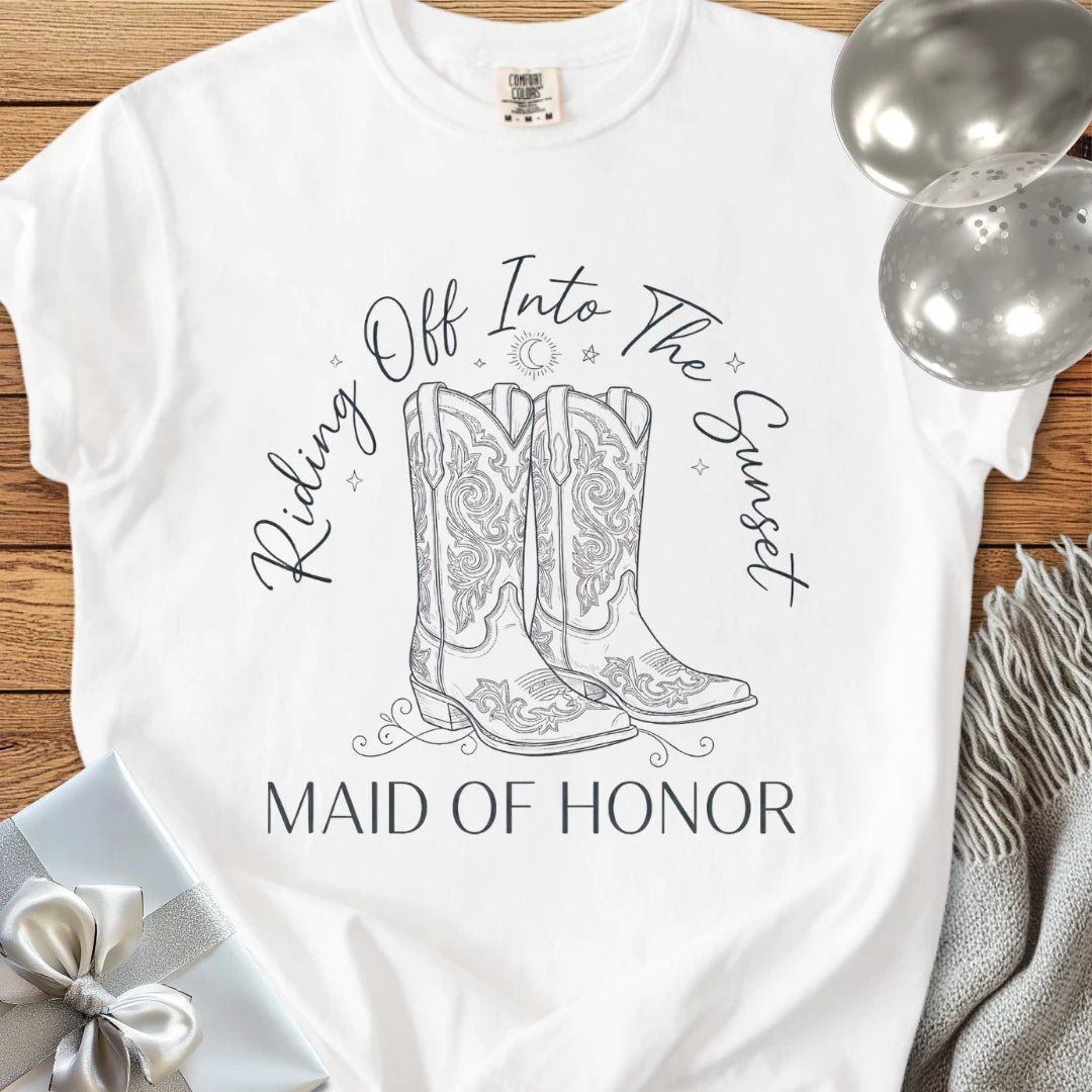 Maid of Honor, Riding Off Into the Sunset - Premium Wedding T-Shirt