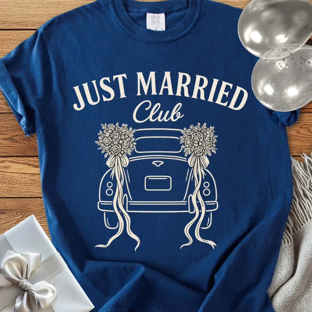 Just Married Club - Premium  Wedding T-Shirt